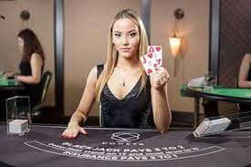 Pengalaman hiburan terpadu sports dan casino modern di platform savayaslot